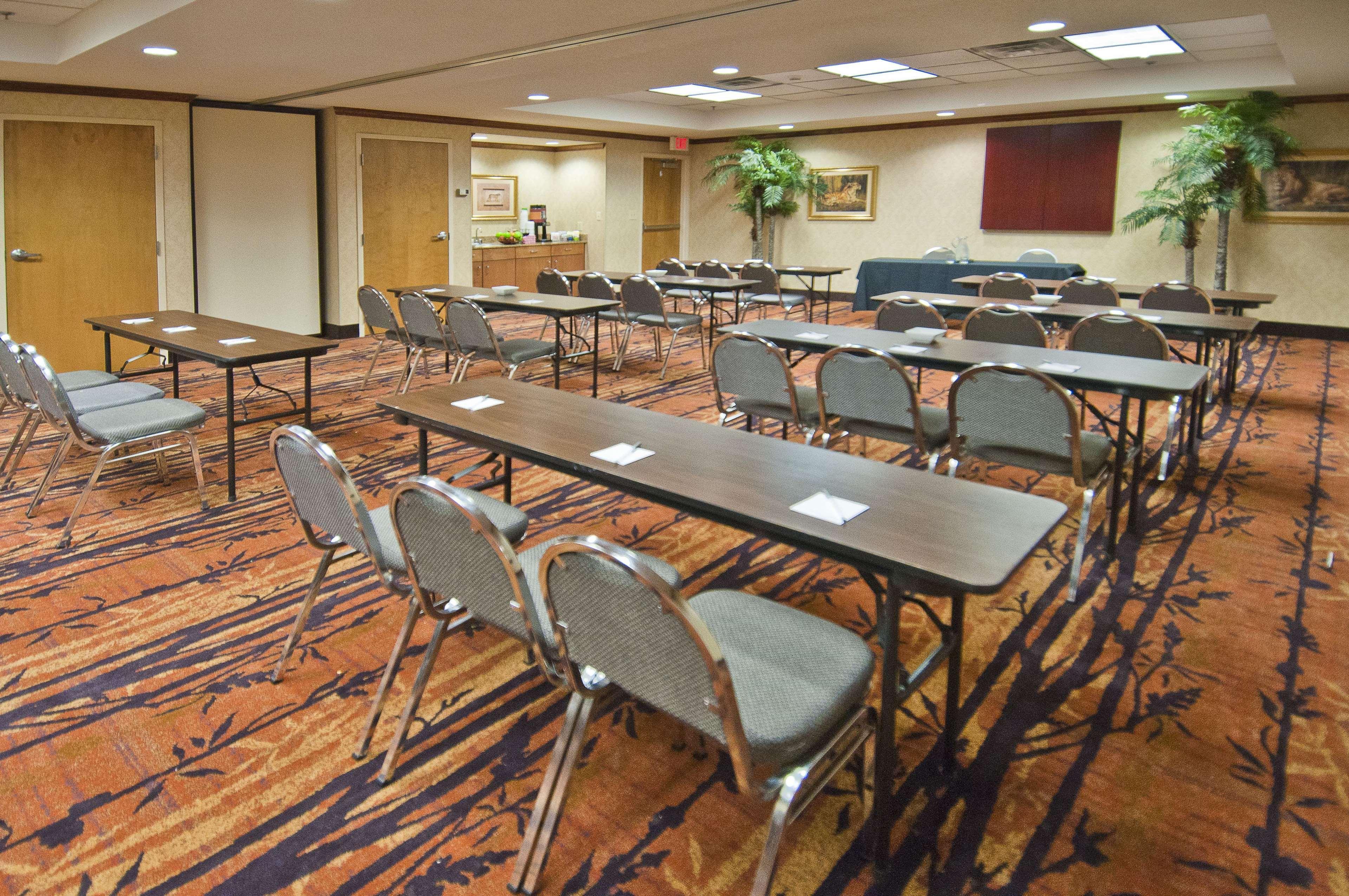 Hampton Inn Canton Εξωτερικό φωτογραφία
