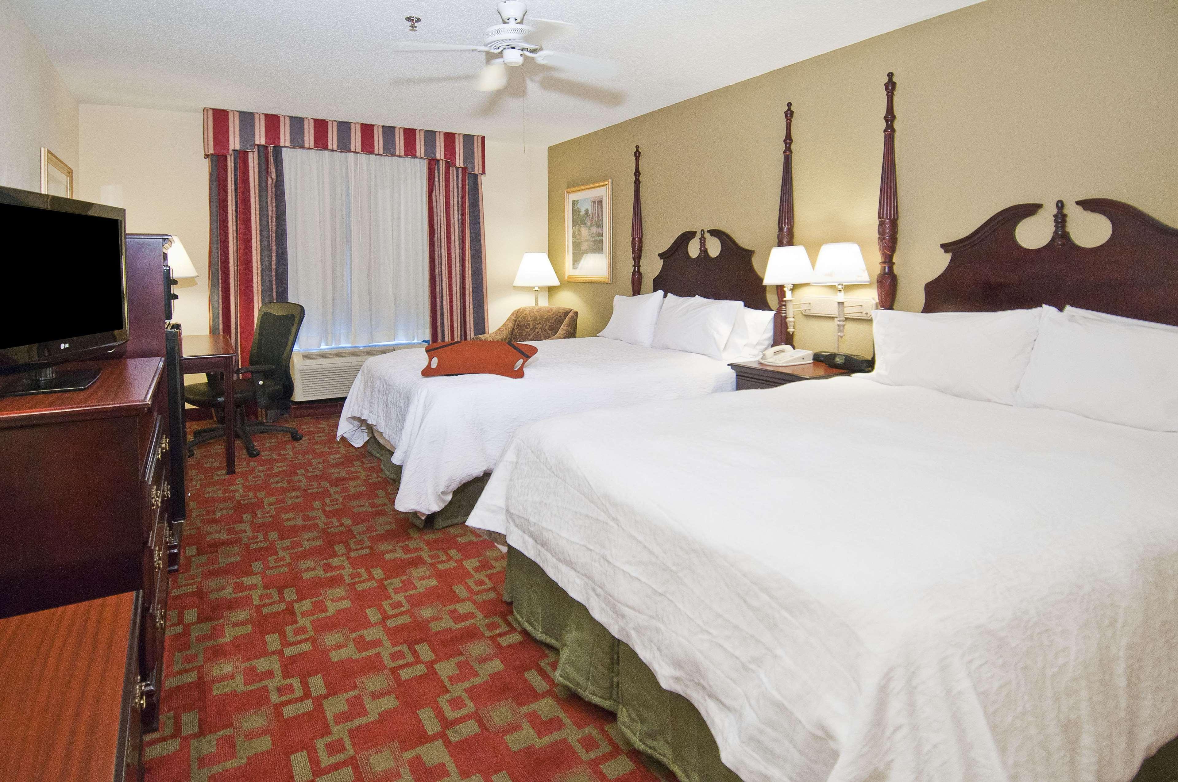 Hampton Inn Canton Εξωτερικό φωτογραφία